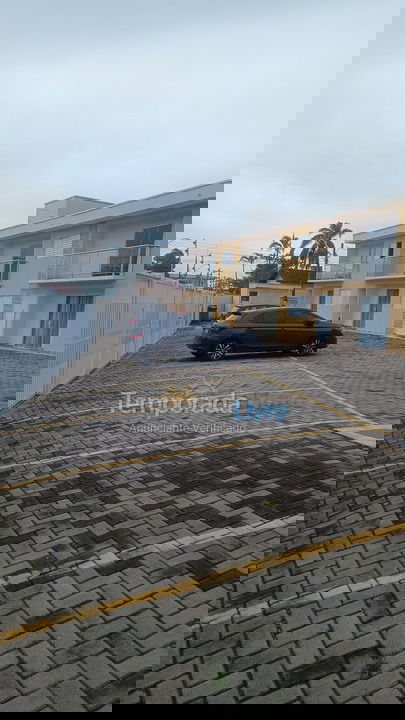 Apartamento para aluguel de temporada em Bertioga (Praia da Enseada)