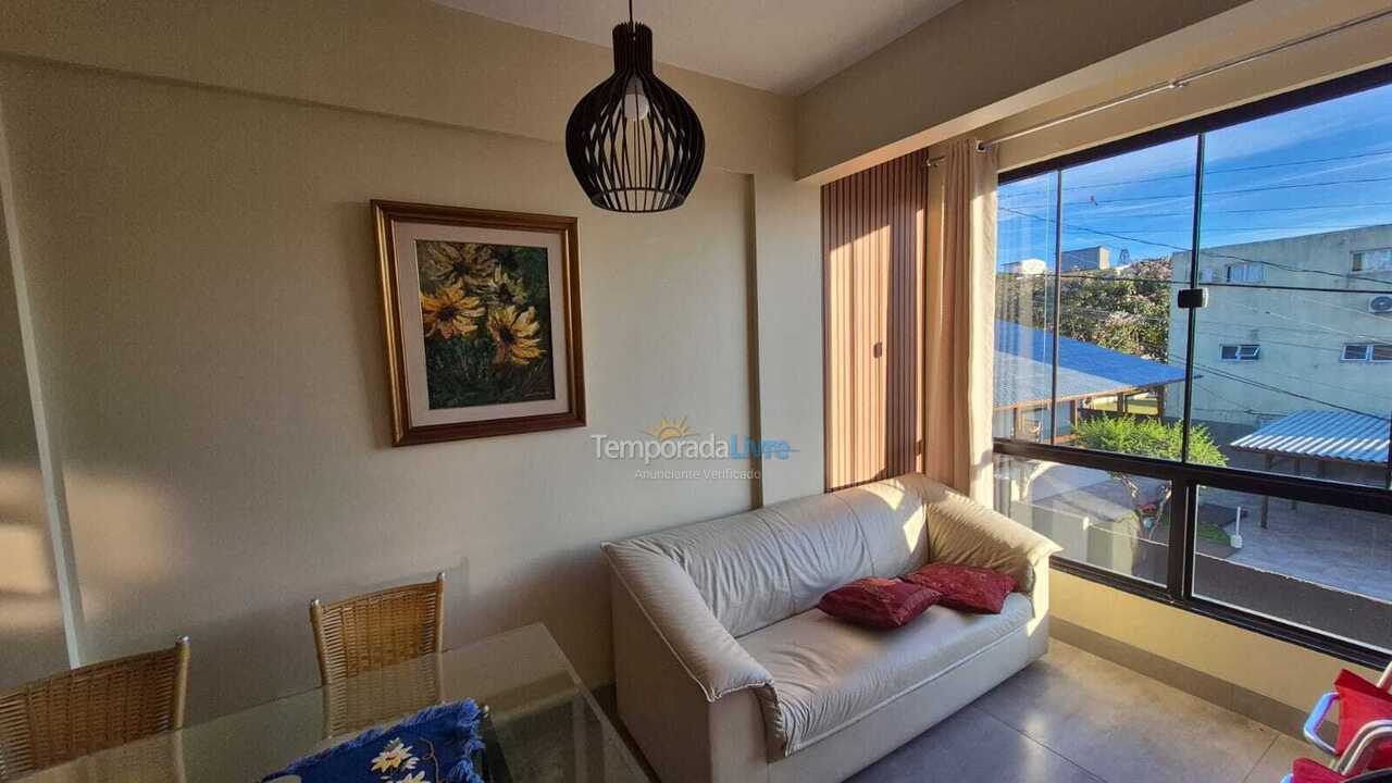 Apartamento para aluguel de temporada em Florianopolis (Praia dos Ingleses)