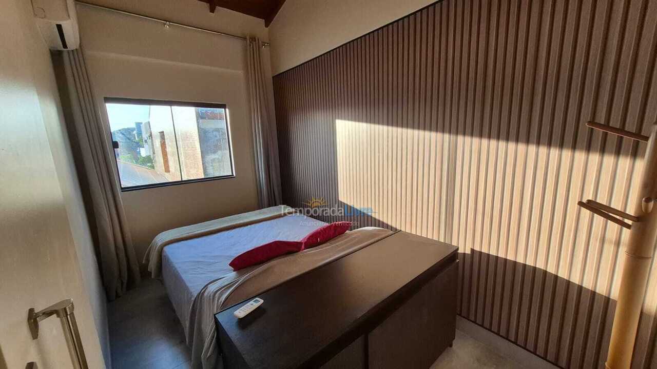 Apartamento para aluguel de temporada em Florianopolis (Praia dos Ingleses)