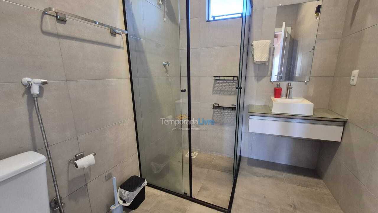 Apartamento para aluguel de temporada em Florianopolis (Praia dos Ingleses)