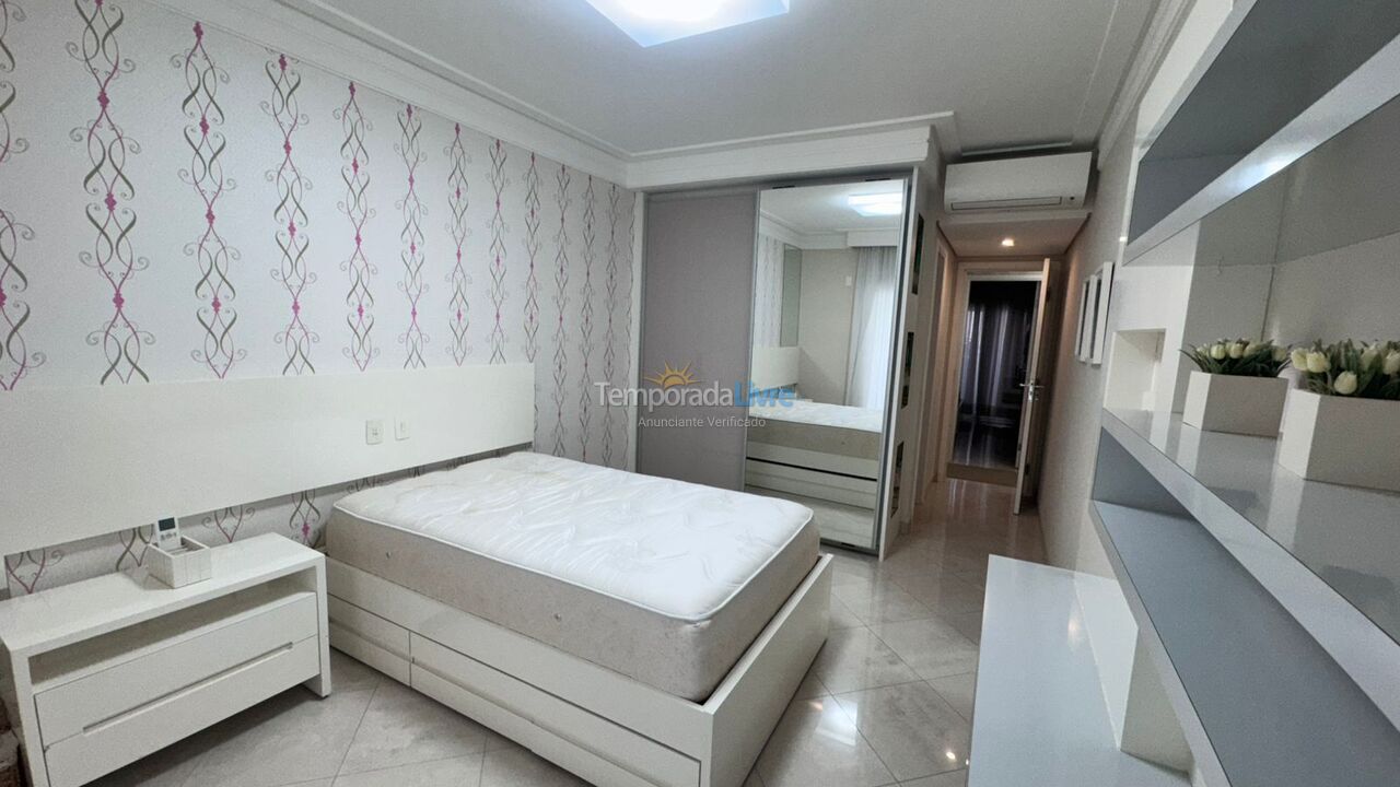 Apartamento para aluguel de temporada em Bertioga (Riviera de São Lourenço)