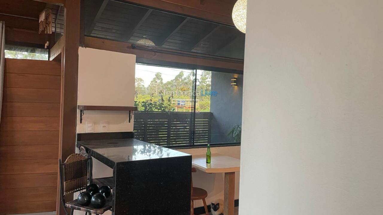 Casa para aluguel de temporada em Imbituba (Praia de Ibiraquera)