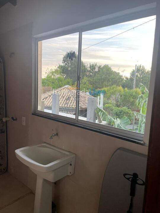 Casa para aluguel de temporada em Imbituba (Praia de Ibiraquera)