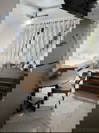 Apartamento en el centro de Cabo Frío, a 200 metros de la playa.