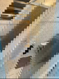 Apartamento en el centro de Cabo Frío, a 200 metros de la playa.