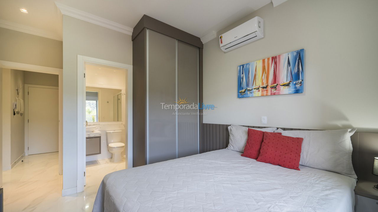 Apartamento para aluguel de temporada em Bombinhas (Mariscal)