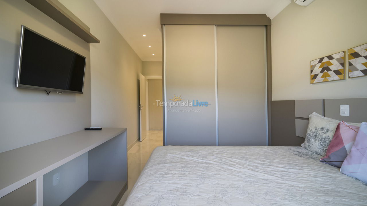 Apartamento para aluguel de temporada em Bombinhas (Mariscal)