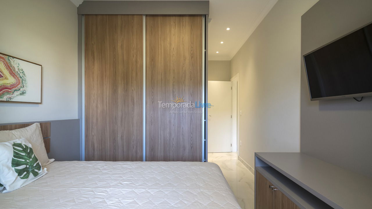 Apartamento para aluguel de temporada em Bombinhas (Mariscal)