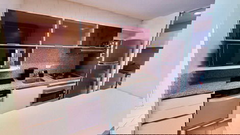 Locação Temporada 2 quartos, vista mar centro Balneário Camboriú