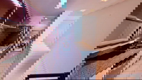 Locação Temporada 2 quartos, vista mar centro Balneário Camboriú