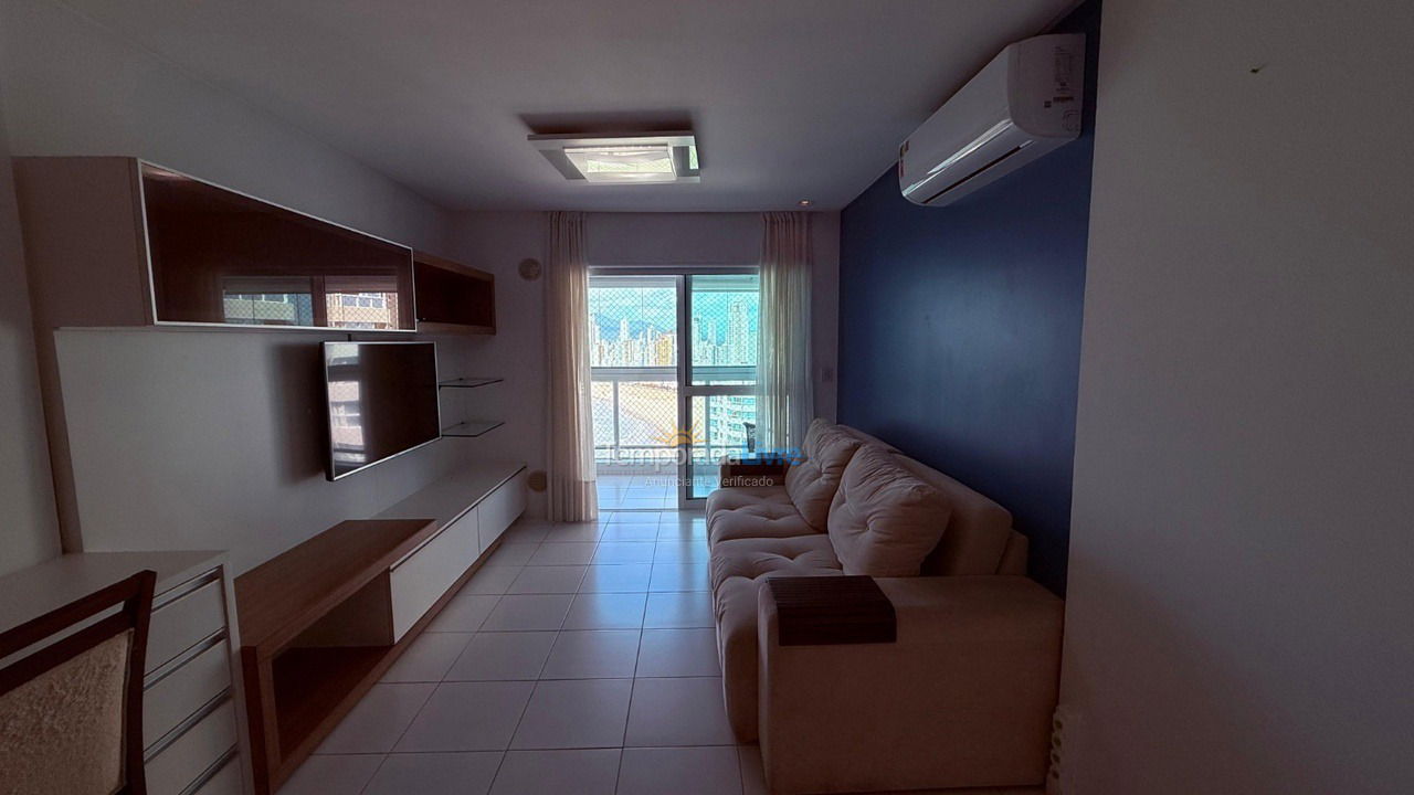 Apartamento para aluguel de temporada em Balneário Camboriú (Praia Central)