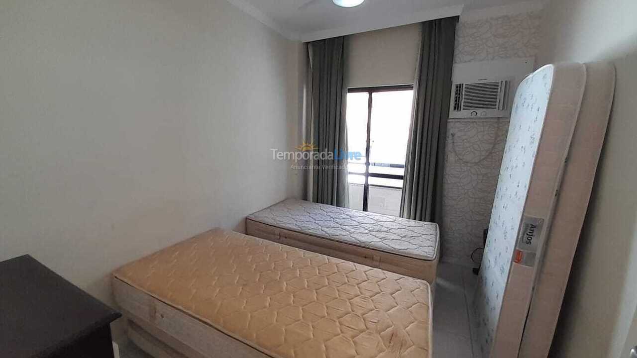 Apartamento para aluguel de temporada em Itapema (Meia Praia)