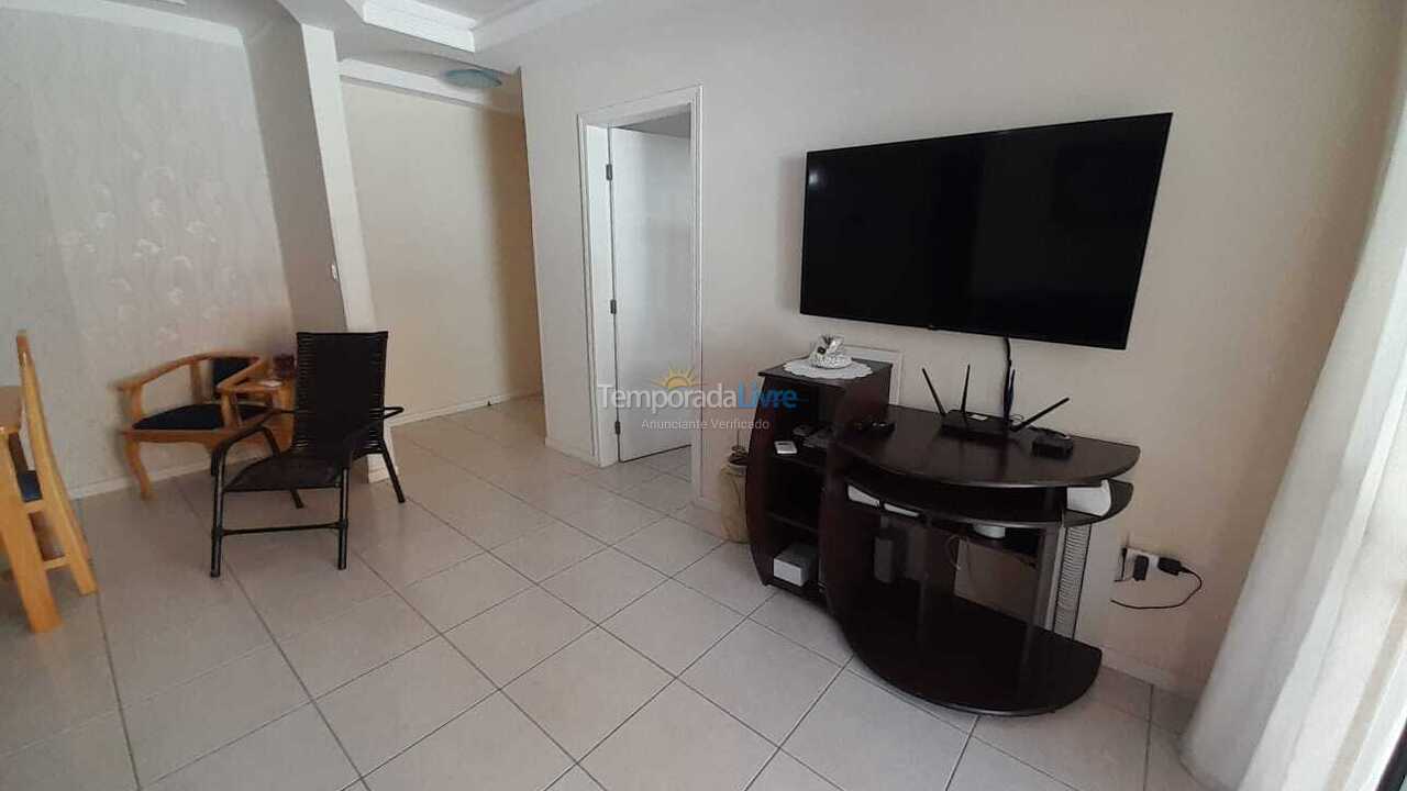 Apartamento para aluguel de temporada em Itapema (Meia Praia)