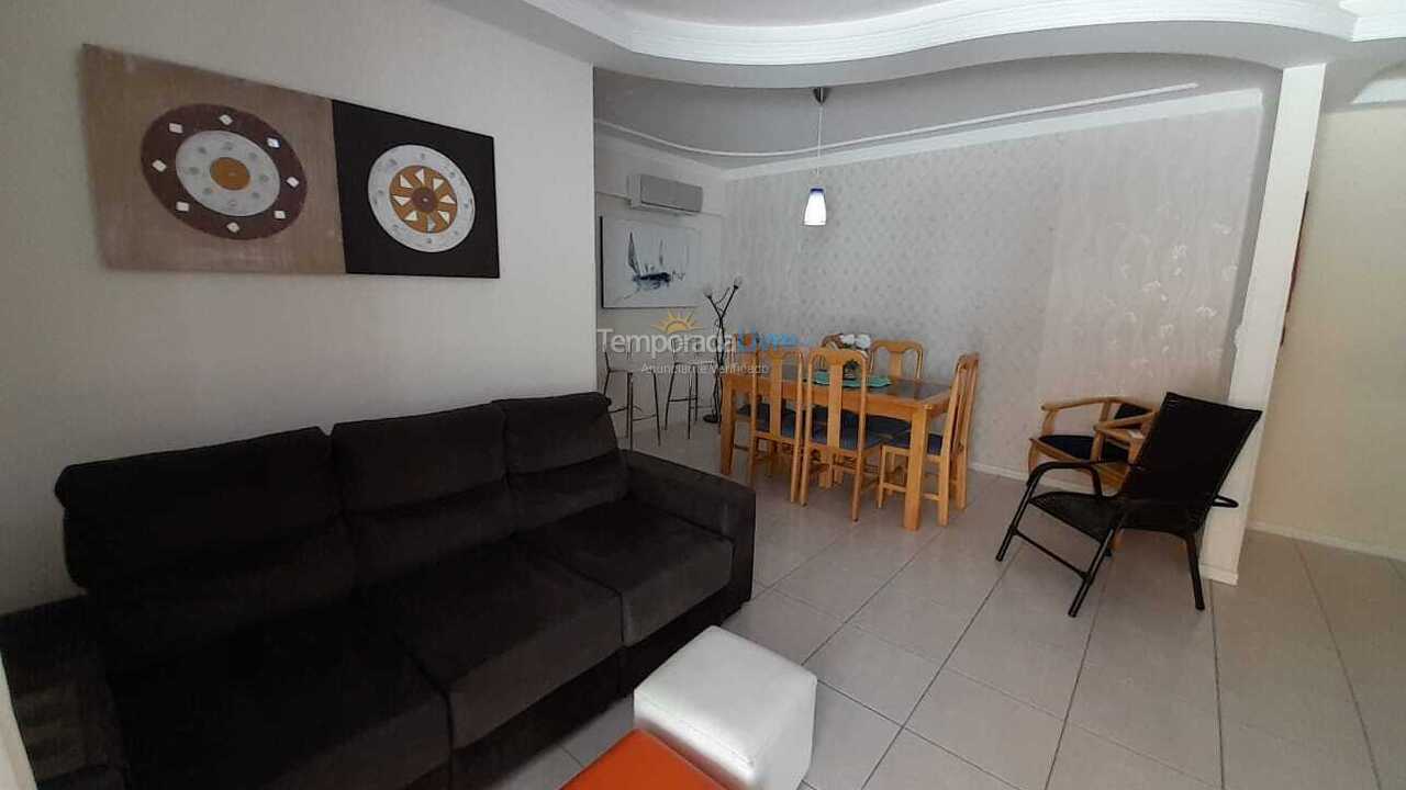 Apartamento para aluguel de temporada em Itapema (Meia Praia)