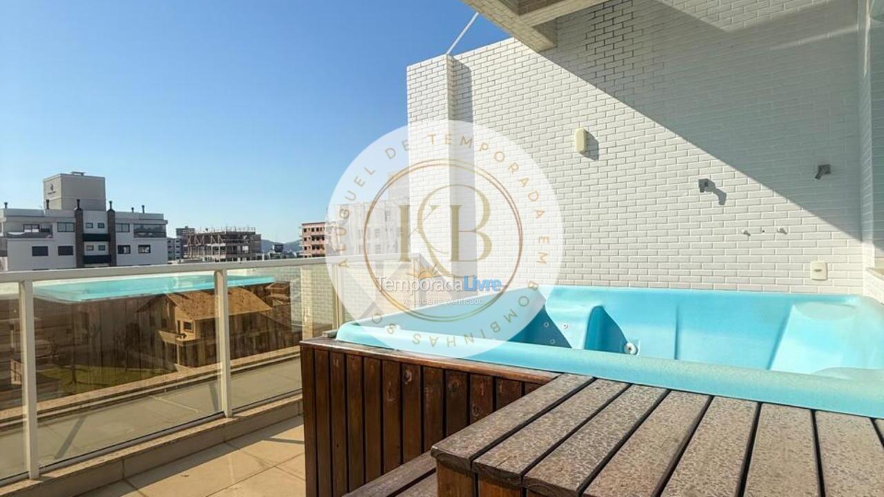 Apartamento para aluguel de temporada em Bombinhas (Canto Grande)