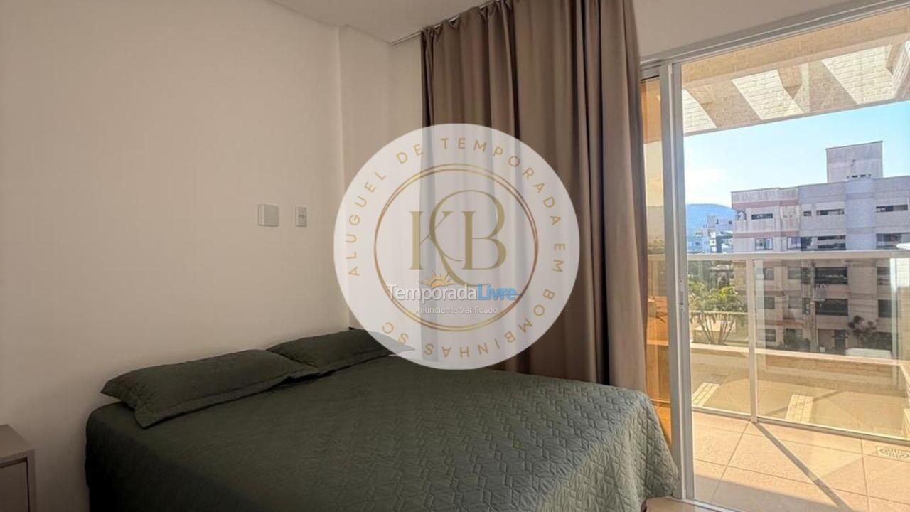 Apartamento para aluguel de temporada em Bombinhas (Canto Grande)