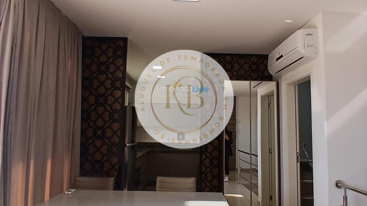 Apartamento para aluguel de temporada em Bombinhas (Canto Grande)