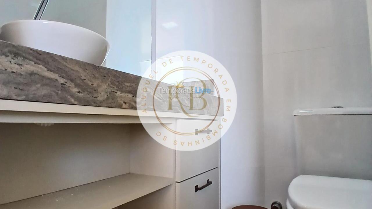 Apartamento para aluguel de temporada em Bombinhas (Canto Grande)