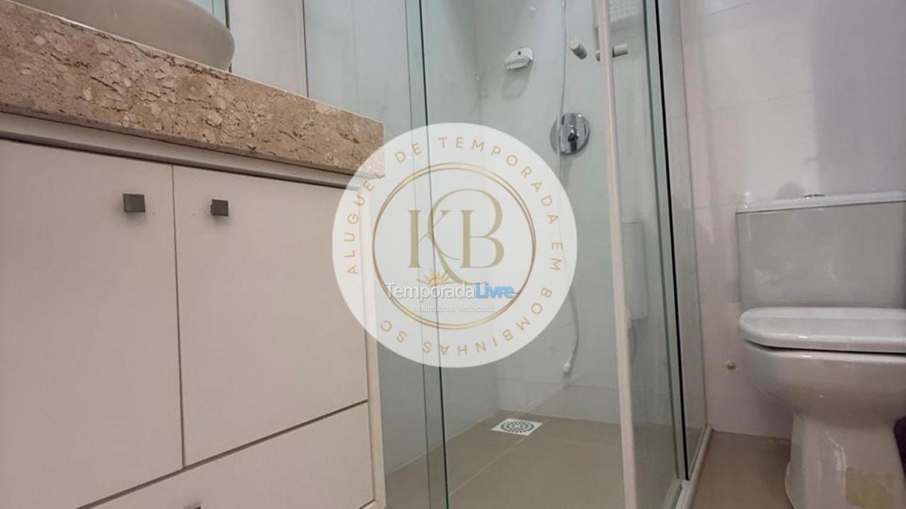 Apartamento para aluguel de temporada em Bombinhas (Canto Grande)