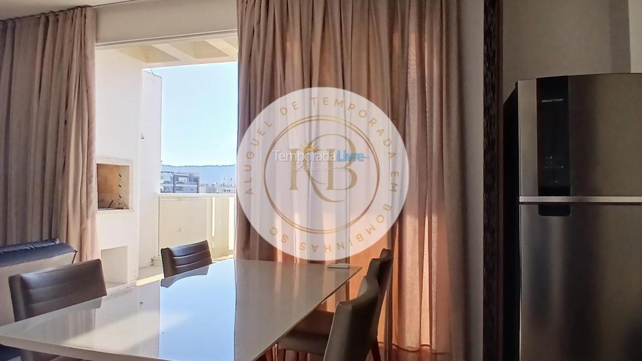 Apartamento para aluguel de temporada em Bombinhas (Canto Grande)