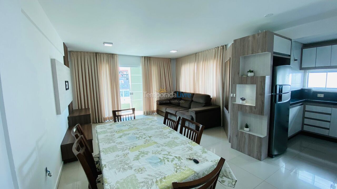 Apartment for vacation rental in Bombinhas (Praia de Bombas)