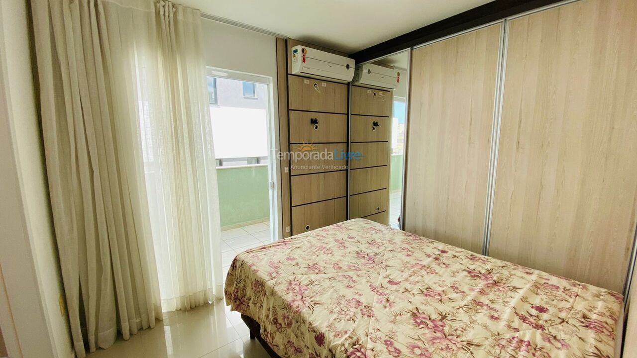 Apartment for vacation rental in Bombinhas (Praia de Bombas)