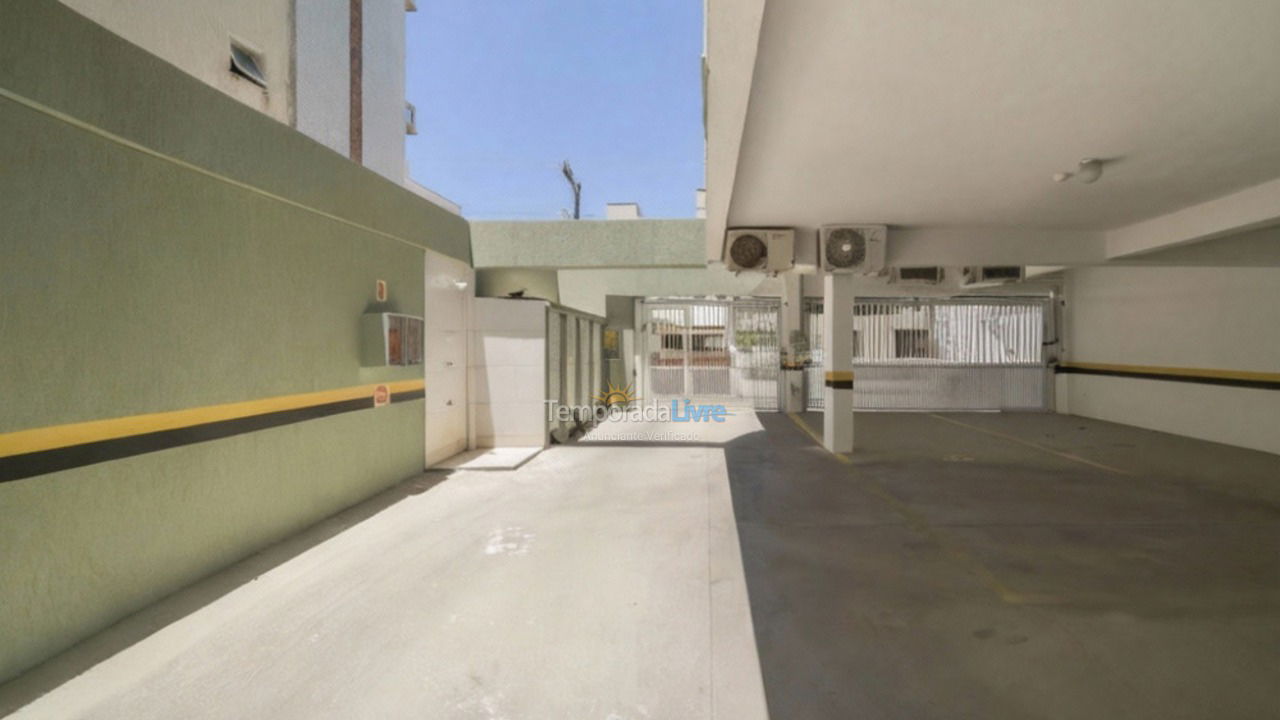 Apartment for vacation rental in Bombinhas (Praia de Bombas)