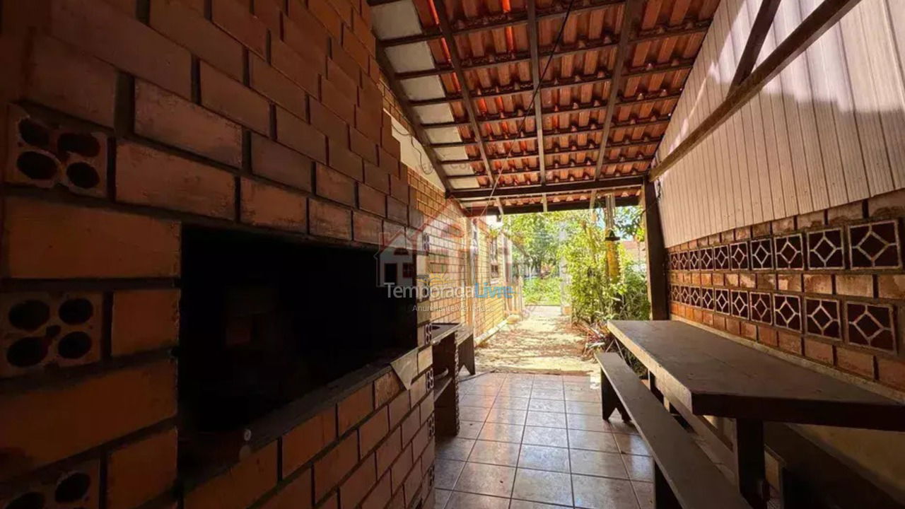 Apartment for vacation rental in Bombinhas (Canto Grande)