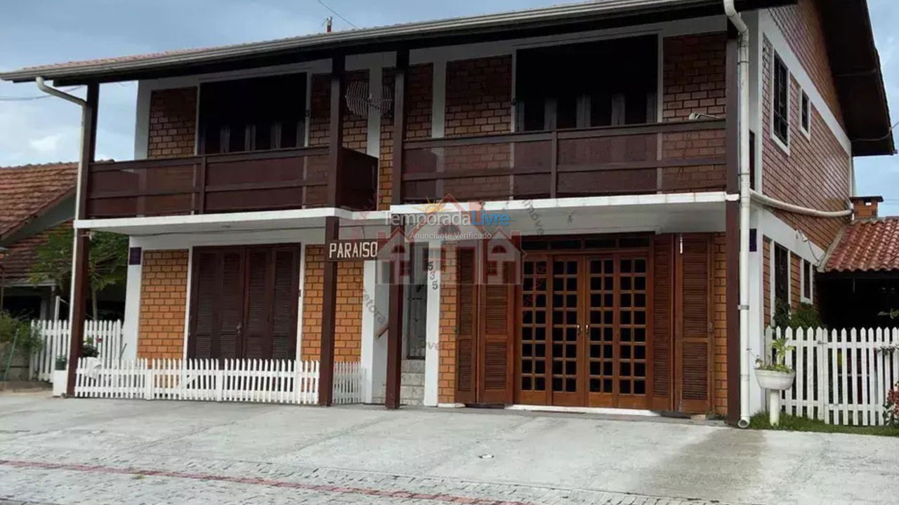 Apartment for vacation rental in Bombinhas (Canto Grande)