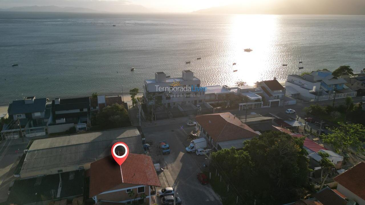 Apartment for vacation rental in Bombinhas (Canto Grande)