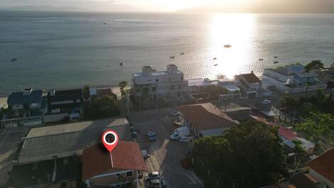 Apartment 50 meters from Canto Grande Beach