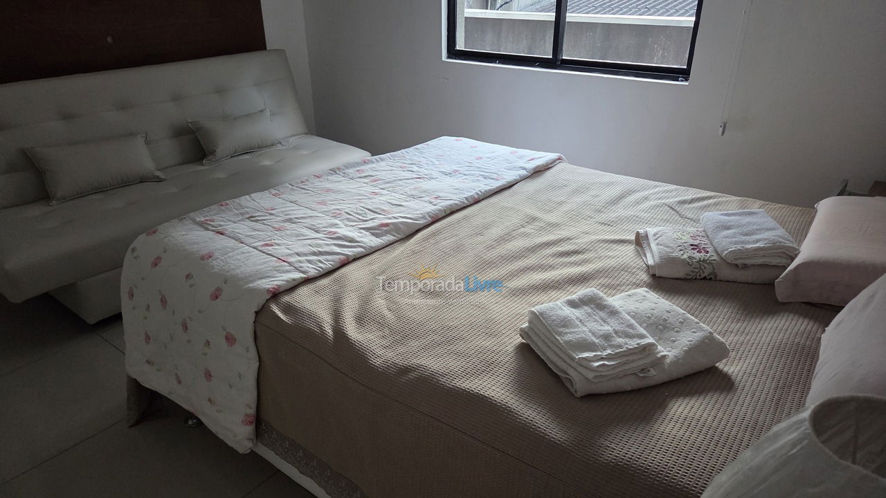 Apartamento para alquiler de vacaciones em Itapema (Meia Praia Segunda Quadra Mar)