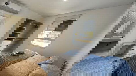 Casa com 5 quartos, frente para o mar em Daniela