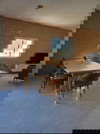 Casa com 5 quartos, frente para o mar em Daniela