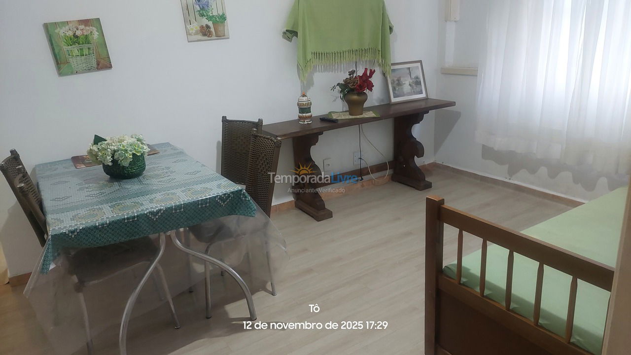 Apartamento para alquiler de vacaciones em Guarujá (Pitangueiras)