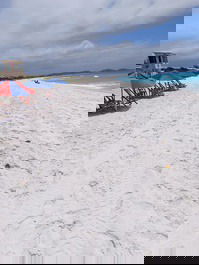 Excellent duplex house 50 meters from the beach.