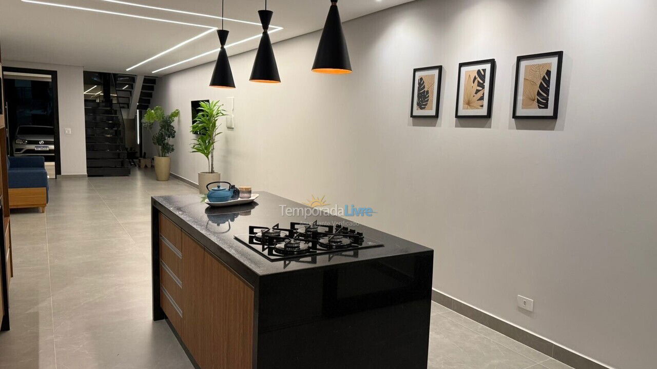 House for vacation rental in Bertioga (Condominio Morada da Praia)