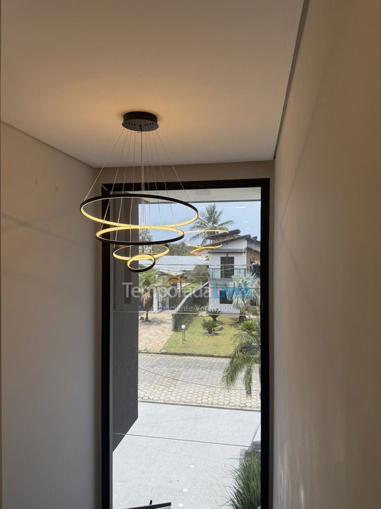 House for vacation rental in Bertioga (Condominio Morada da Praia)