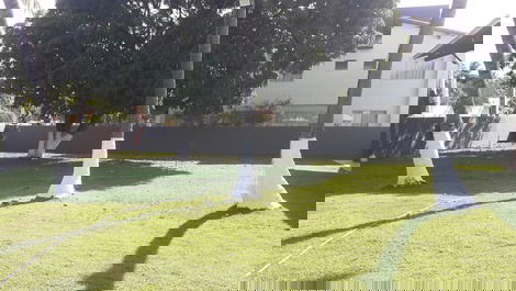 Aluguel Temporada Casa 13 quartos 13 Suítes em Guarajuba-Bahia