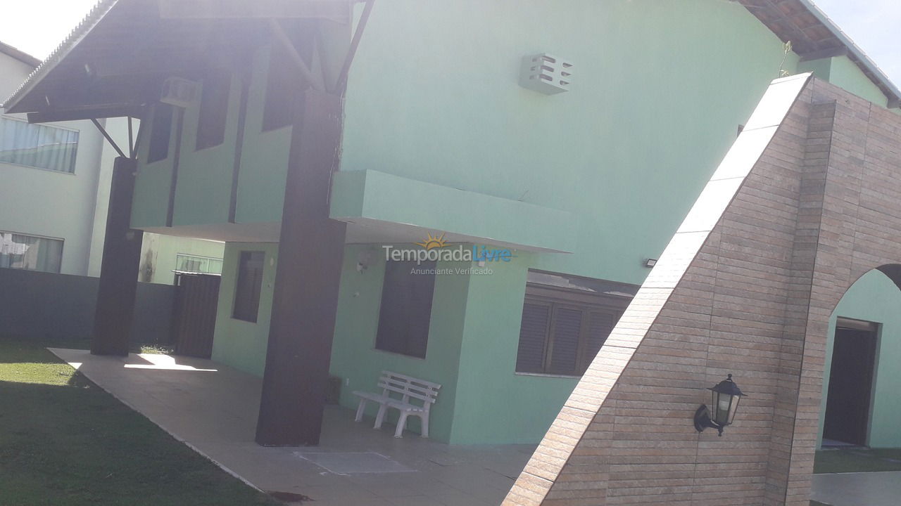 Casa para aluguel de temporada em Camaçari (Praia de Guarajuba)