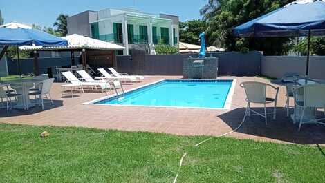 Aluguel Temporada Casa 13 quartos 13 Suítes em Guarajuba-Bahia