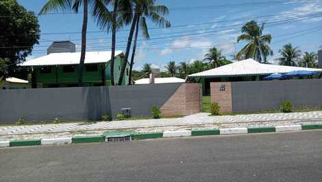 Aluguel Temporada Casa 13 quartos 13 Suítes em Guarajuba-Bahia