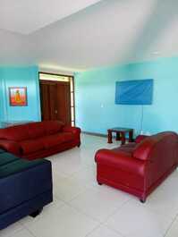 Aluguel Temporada Casa 13 quartos 13 Suítes em Guarajuba-Bahia