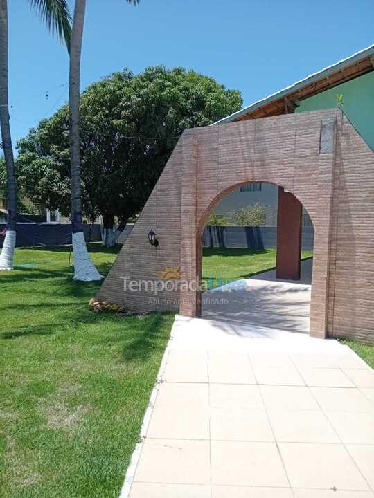 Casa para aluguel de temporada em Camaçari (Praia de Guarajuba)