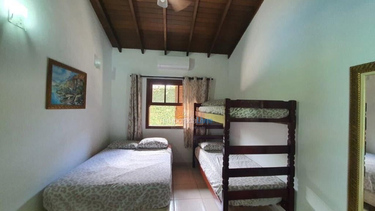 Casa para alquiler de vacaciones em Ubatuba (Itamambuca)