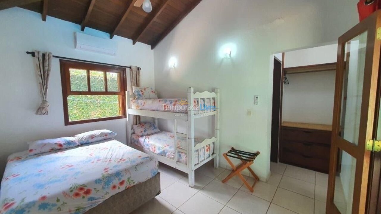 Casa para alquiler de vacaciones em Ubatuba (Itamambuca)