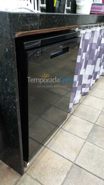 House for vacation rental in Guaratuba (Praia Central)