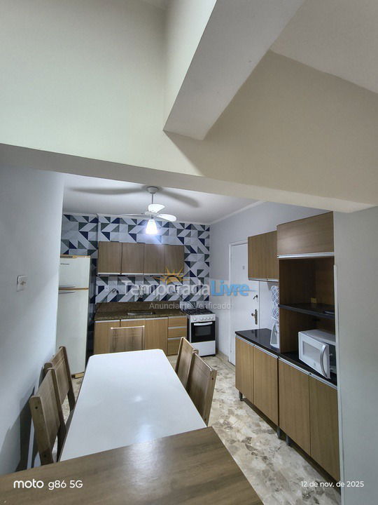 Apartamento para alquiler de vacaciones em Santos (Gonzaga)
