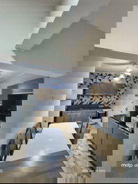 VISTA AL MAR EN LA AVENIDA DA PRAIA DE SANTOS - GARAJE Y AIRE ACONDICIONADO