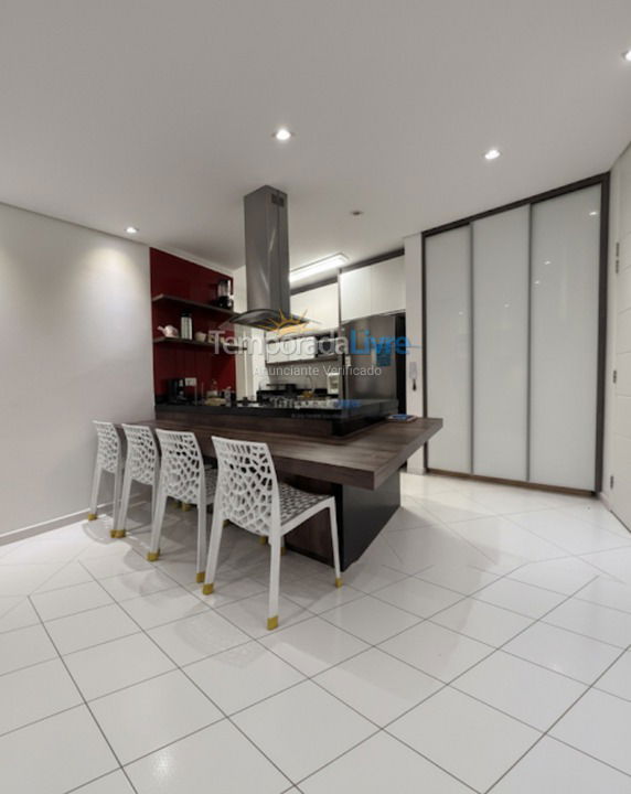 Apartamento para aluguel de temporada em Bertioga (Riviera de São Lourenço)